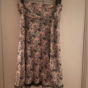 Side zip satin skirt-size M